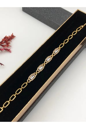 Çelik Kadın Bileklik Altın Renk Xuping Şıklığın Tamamlayıcısı! 14 K Gold Renk 17+2 Cm kutulu Renk Atmaz