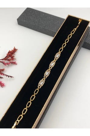Çelik Kadın Bileklik Altın Renk Xuping Şıklığın Tamamlayıcısı! 14 K Gold Renk 17+2 Cm kutulu Renk Atmaz