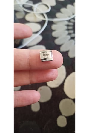 İtalyan çelik bileklik charm 9mm 1 cm örümcek logo harf isim yazılır