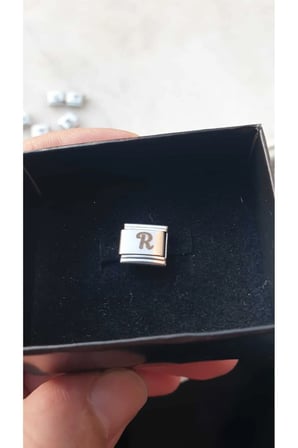 İTALYAN ÇELİK CHARM ÇELİK CHARM R HARFİ İSİM TARİH BAŞ HARF YAZILIR 9 MM