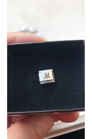 İTALYAN ÇELİK CHARM ÇELİK CHARM M HARFİ İSİM TARİH BAŞ HARF YAZILIR 9 MM FMACCESORİES