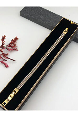 Şıklığın Tamamlayıcısı! Xuping Altın Renk Kadın Bileklik 14 K Gold Renk 17+2 Cm kutulu Renk Atmaz