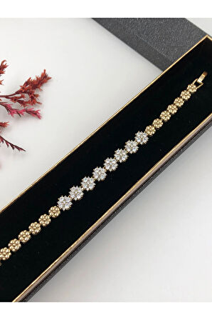 Her Kombine Uygun! Xuping Taşlı Altın Renk Kadın Bileklik 14 K Gold Renk 17+2 Cm kutulu Renk Atmaz