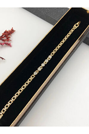 Şıklığın Tamamlayıcısı! Xuping Rose Renk Kadın Bileklik Bakır Renk 16 Cm kutulu Renk Atmaz