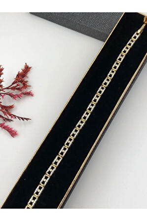 Her Kombine Uygun! Xuping Taşlı Altın Renk Kadın Bileklik 14 K Gold Renk 20 Cm kutulu Renk Atmaz