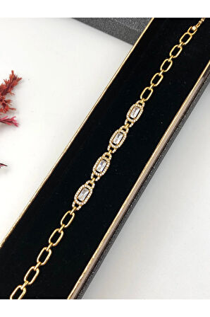 Şıklığın Tamamlayıcısı! Xuping Altın Renk Kadın Bileklik 14 K Gold Renk 17+2 Cm kutulu Renk Atmaz