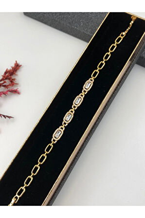 Şıklığın Tamamlayıcısı! Xuping Altın Renk Kadın Bileklik 14 K Gold Renk 17+2 Cm kutulu Renk Atmaz