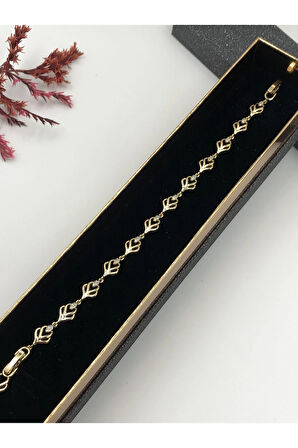 Şıklığın Tamamlayıcısı! Xuping Altın Renk Kadın Bileklik 14 K Gold Renk 17+2 Cm kutulu Renk Atmaz