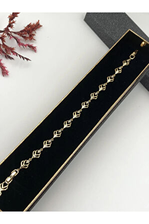 Şıklığın Tamamlayıcısı! Xuping Altın Renk Kadın Bileklik 14 K Gold Renk 17+2 Cm kutulu Renk Atmaz