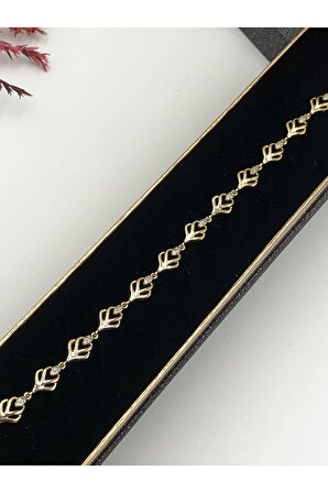 Şıklığın Tamamlayıcısı! Xuping Altın Renk Kadın Bileklik 14 K Gold Renk 17+2 Cm kutulu Renk Atmaz