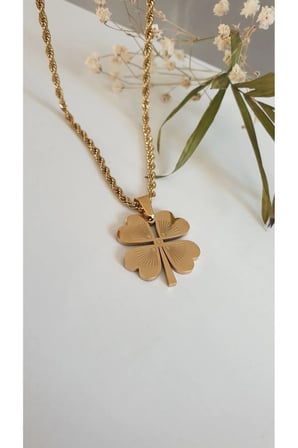 Çelik Kadın Kolye  Çelik Yonca Kolye Kadın 316l Kararmaz Renk Garantilidir 14 K Gold 60 Cm 4 Isim Yazılabilir
