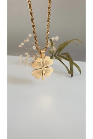 Çelik Kadın Kolye  Çelik Yonca Kolye Kadın 316l Kararmaz Renk Garantilidir 14 K Gold 60 Cm 4 Isim Yazılabilir