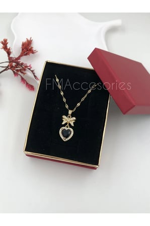 Çelik Kadın Kolye  Çelik Kadın Kolye Paslanmaz Çelik 14k Gold Siyah Taşlı 45 cm Kolye Antialerjik HEDİYE KUTULU