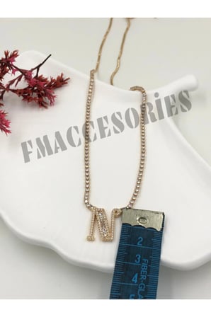 Çelik Kadın Kolye  N Harfli Çelik Kolye 14 K Gold Renk Su Yolu Taşlı Zincirli 45 Cm Antialerjik 316L Kararmaz Kolye