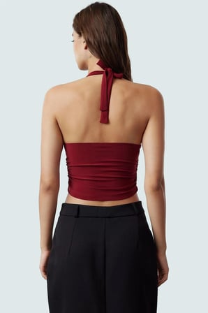 Yazlık Crop Bluz Boyundan Bağlamalı Vücuda Oturan Esnek Örme Premium Kalite Kaliteli İşçilik