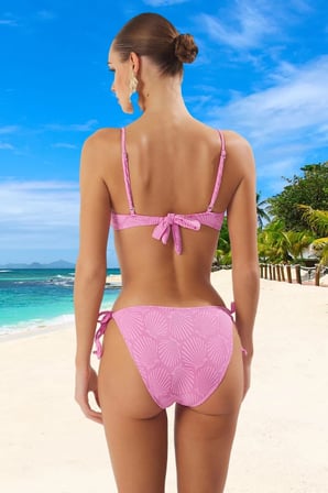 Modern Bikini Takımı Klora Dayanıklı Ergonomik Kesim Esnek Kumaş Premium Kalite Hızlı Kuruyan