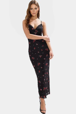 Şık ve Rahat Dantelli Maxi Elbise V Yaka Bodycon Örme Yazlık Trend Tasarım Özenle Seçilmiş