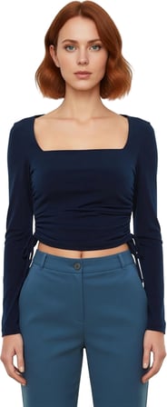 Kadın Fitted Kare Yaka Büzgülü Uzun Kollu Crop Örme Üst Giyim Kaliteli Şık Rahat Modern Zarif