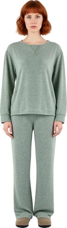 Kadın Kışlık Yumoş Pijama Takımı Bisiklet Yaka Uzun Kollu Fonksiyonel Dayanıklı Kaliteli Şık