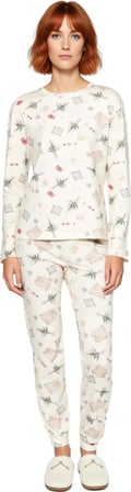 Kadın Yılbaşı Desenli Pamuklu Pijama Takımı Fonksiyonel Dayanıklı Kaliteli Konforlu Modern