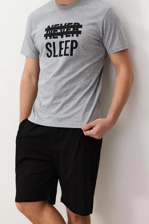 Erkek Tişört ve Şortlu Pijama Takımı Slogan Baskılı Fonksiyonel Dayanıklı Kaliteli Estetik