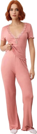 Kadın Dantelli V Yaka Fitilli Pijama Takımı Fonksiyonel Dayanıklı Kaliteli Konforlu Modern
