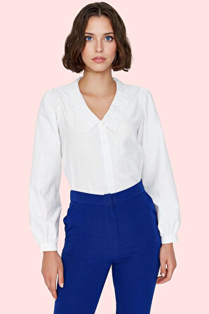 Kadın Uzun Kollu Pamuklu Gömlek Regular Kalıp Düz Desen Bebe Yaka İş ve Günlük Stil Hafta Sonu