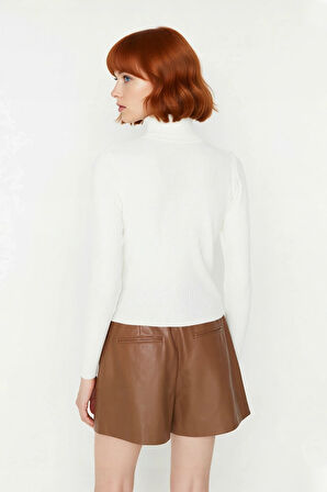 Kadın Basic Balıkçı Yaka Fitted Triko Kazak Akrilik Kumaşıyla Kış Kombinlerinin Vazgeçilmezi