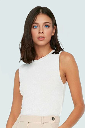 Rahat Kolsuz Triko Bluz Bisiklet Yaka Fitted Kalıp Yazlık Şık Görünüm Yüksek Kalite