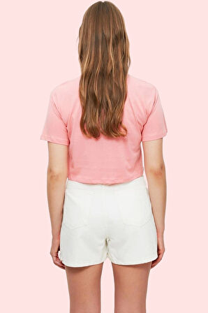 Kadın Denim Şort Pamuk Renk Straight Siluet Kısa Boy City Short Kalıp Yaz Aylarının Vazgeçilmezi