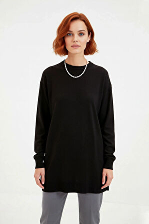 Kadın Relaxed Kalıp Bisiklet Yaka Triko Tunik Düşük Kol Düz Desenli Akrilik Materyal Yırtmaç Detaylı