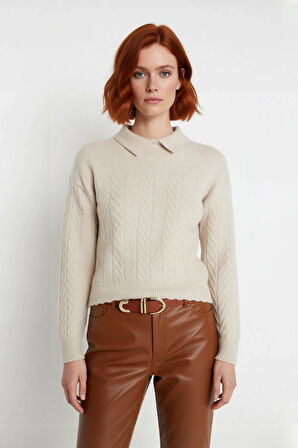 Kadın Basic Siluet Regular Boy Akrilik Saç Örgü Desenli Polo Yaka Uzun Düşük Kol Triko Kazak