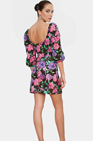 Kemerli Balon Kollu Kadın Mini Elbisesi Queen Crep Dokuma Çok Modern Stil Mükemmel Uyum