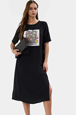 Dokuma Polyester Midi Elbise Bisiklet Yaka Shift Kalıp Düz Desen 115 cm Boy Modern Stil