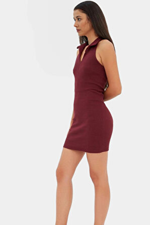 Fermuarlı Örme Mini Elbise Vücut Hatlarını Vurgular Yaz İçin İdeal Şık Görünüm Modern Stil