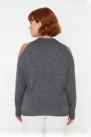 Kadın Rahat Relaxed Kalıp Dik Yaka Düşük Kollu Omzu Açık Detaylı Trend Akrilik Triko Kazak