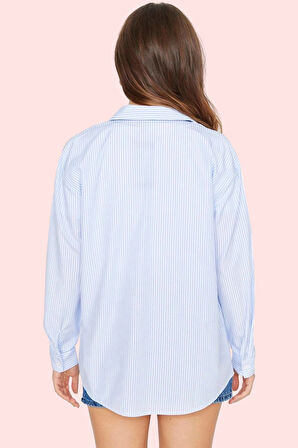 Kadın Uzun Kollu Çizgili Oversize Gömlek Dokuma Kumaş Rahat Günlük Kombinler Modern Tasarım