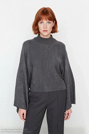 Kadın Basic Siluet Oversize Dik Yaka İspanyol Kol Akrilik Triko Kazak Konforlu Ve Modern Kaliteli