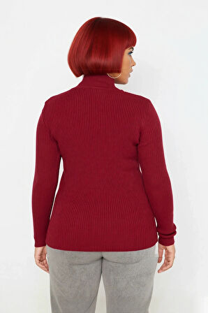 Kadın İnce Akrilik Triko Kazak Fitted Kalıp Dik Yaka Tasarımı İle Şık Günlük Kombinler İçin