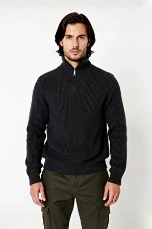 Erkek Casual Giyim İçin İdeal Regular Fit Düz Desen Fermuarlı Balıkçı Yaka Kalın Triko Kazak