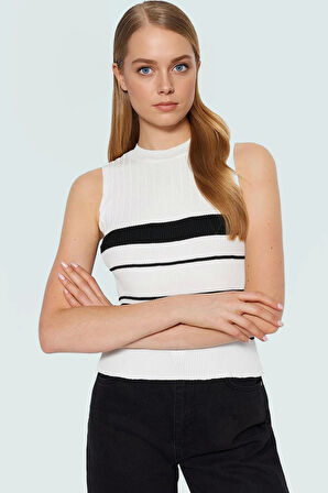 Yazlık Kadın Bluz Triko Kumaş Renk Bloklu Bisiklet Yaka Trend Tasarım Premium Kalite