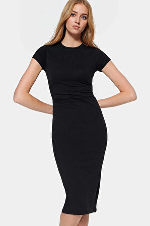 Rahat Pamuklu Bodycon Midi Elbise Örme Kumaş Bisiklet Yaka Yazlık Premium Kalite Özenle Seçilmiş