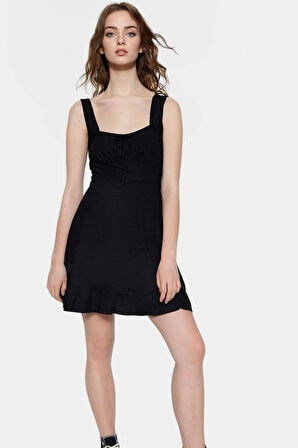 Yazlık Kadın Elbisesi Rahat Şık ve Nefes Alabilir Polyester Mini Elbise Kaliteli İşçilik