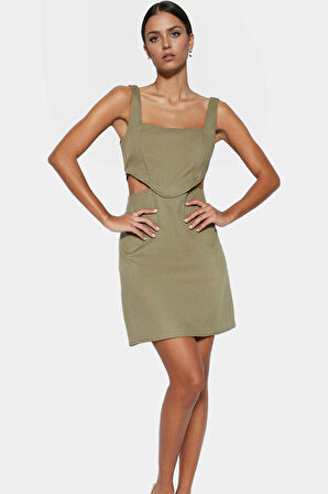 A Line Gabardin Mini Elbise Kolsuz Kare Yaka Cut Out Detay Pamuk Rahat Kullanım