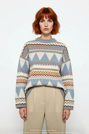 Kadınlara Özel Etnik Desenli Oversize Düşük Kol Bisiklet Yaka Triko Kazak Soğuk Havalara Uyumlu