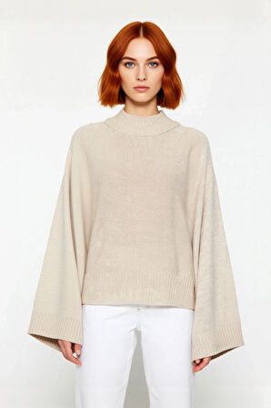 Kadın Basic Siluet Oversize Dik Yaka İspanyol Kol Akrilik Triko Kazak Konforlu Ve Modern Kaliteli