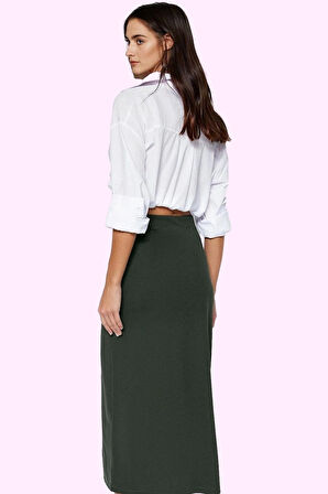 Kadın Midi Boy Örme Etek Düz Desen Renk Esnek Bel Yırtmaç Detayı Yaz Aylarının Vazgeçilmezi