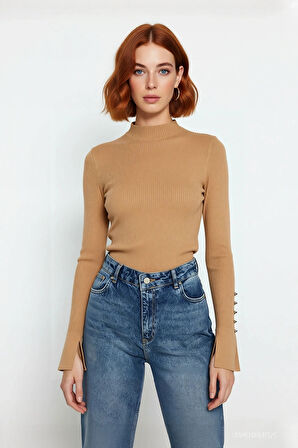 Kadın Modern Fitted Kalıp Dik Yaka Uzun Kollu Fitilli Triko Kazak Şık ve Rahat Kombinler Kaliteli