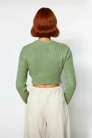 Kadın Antrasit Crop Boy Fitted Kruvaze Triko Kazak Günlük Şıklık ve Konforu Kış Sezonuna Taşır