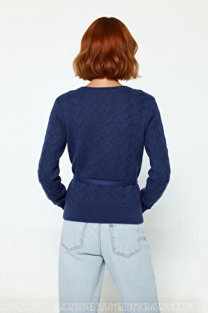 Kadın Triko Kazak Kruvaze Yaka Regular Kesim Ajurlu Dokuma Kışlık Şık Ve Konforlu Günlük Stil